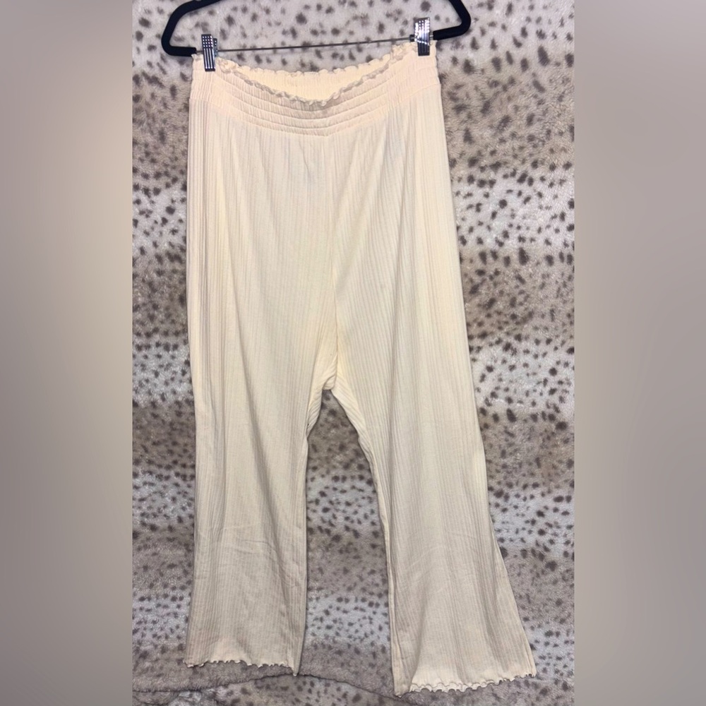 WOMENS OLD NAVY RIBBED FLARE PANTS